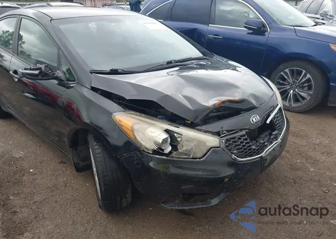2016 Kia Forte Lx z USA, uszkodzony, nr VIN KNAFX4A67G5477731
